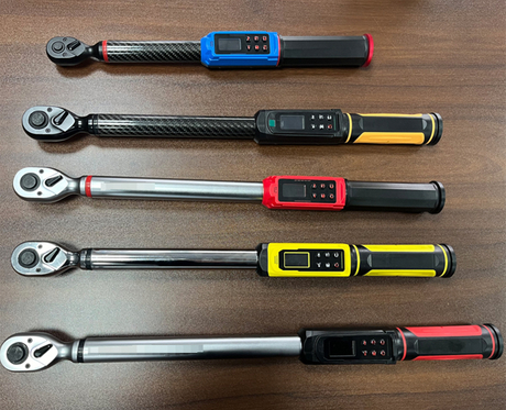 How to Use a Torque Wrench.jpg